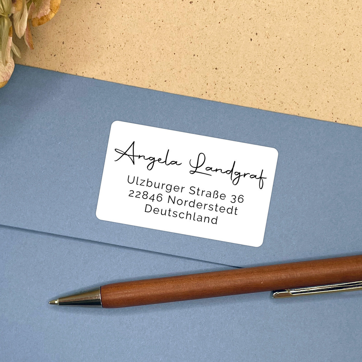 Adressaufkleber mit moderner Schreibschrift #001