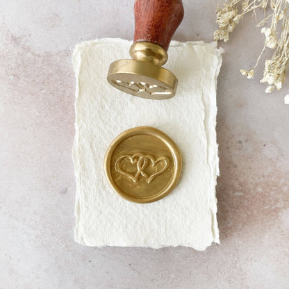 Siegelstempel "Verschlungene Herzen" für romantische Wachssiegel