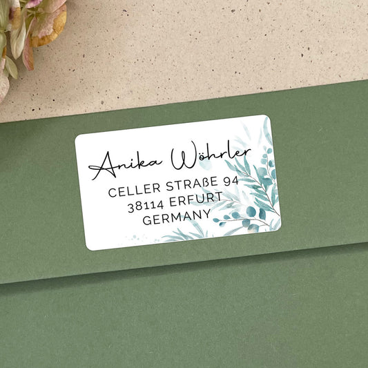 Moderner Adressaufkleber mit grünen Blättern #011