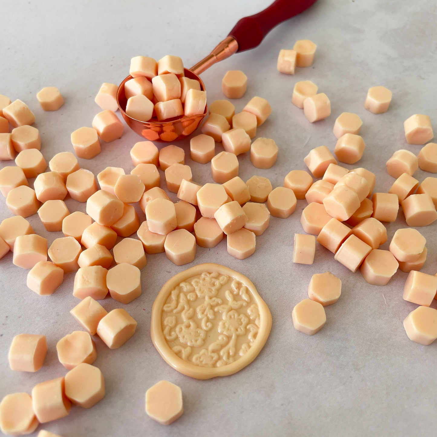 75 Siegelwachsperlen - Pfirsich