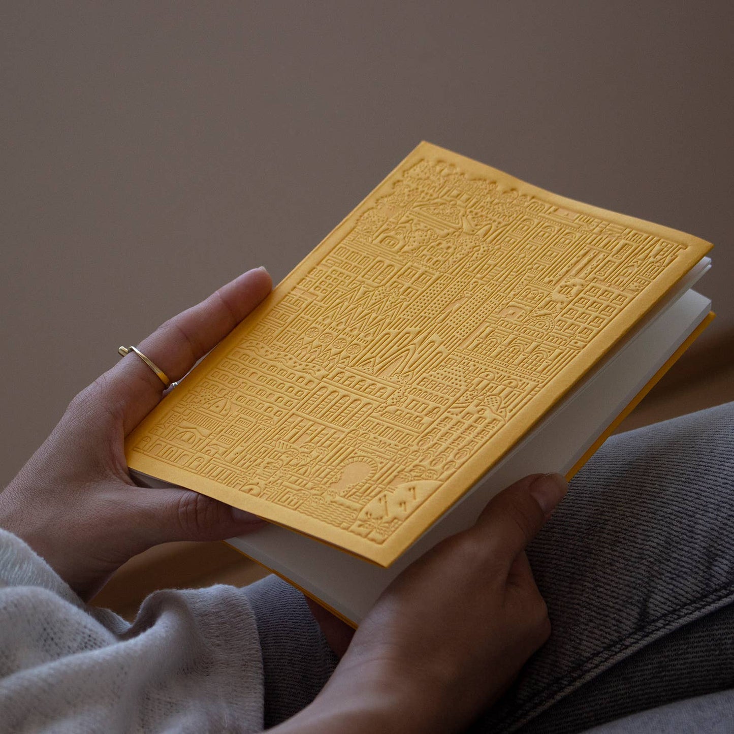 Barcelona Notizbuch mit geprägtem Einband