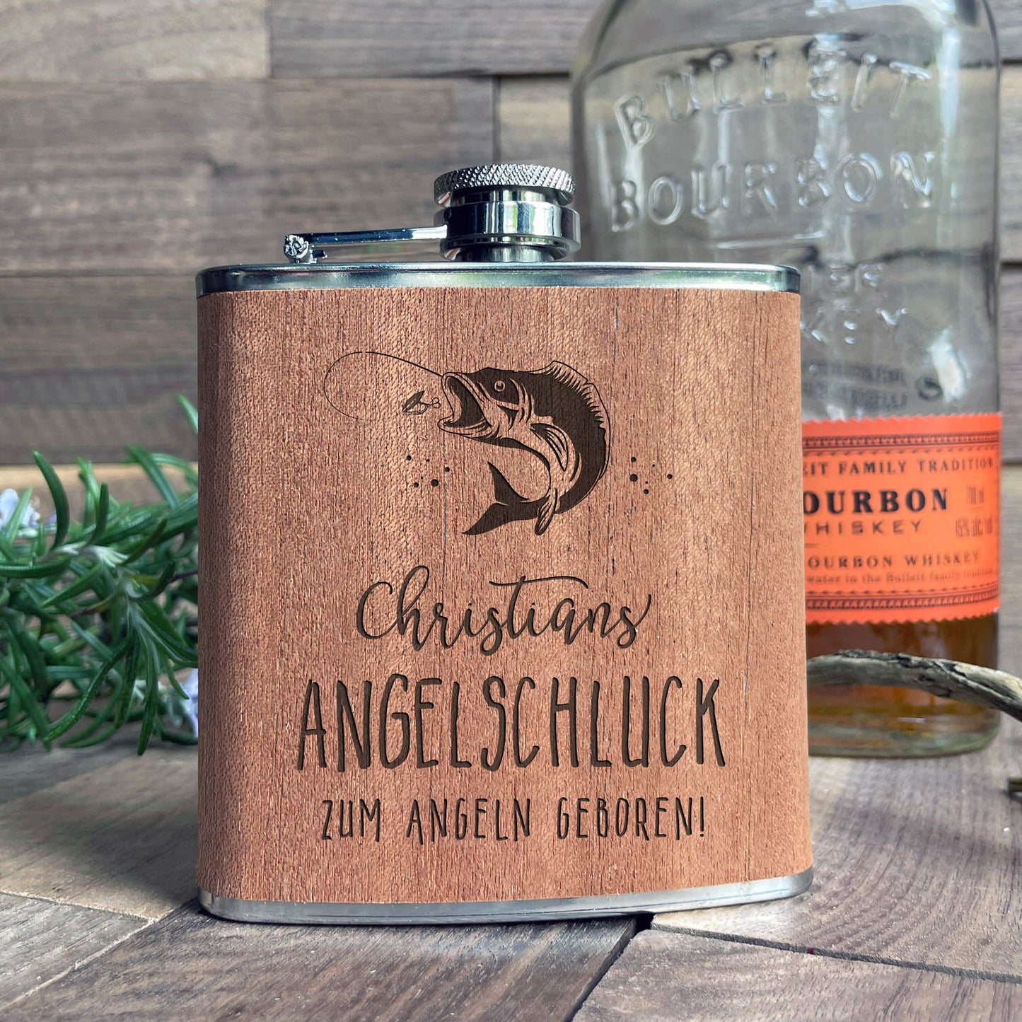 Personalisierter Flachmann mit Holzlaminat - Angelschluck