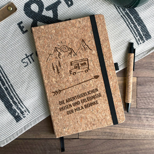 Personalisiertes Notizbuch und Kugelschreiber aus Kork - Abenteuer