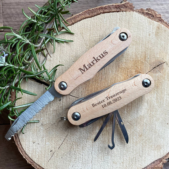 Großes Taschenmesser mit 9 Funktionen und individueller Gravur
