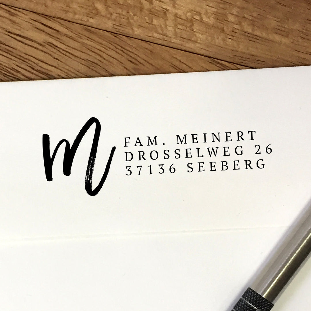 Adressstempel mit Initial #013