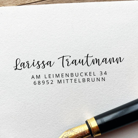 Adressstempel mit moderner Schreibschrift #073