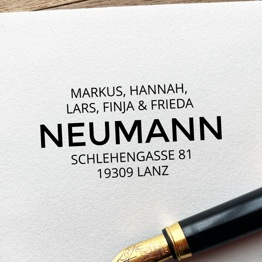 Familienstempel mit kräftiger Blockschrift #080
