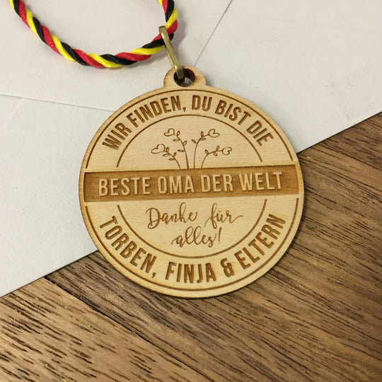 Holzmedaille "Beste Oma der Welt"
